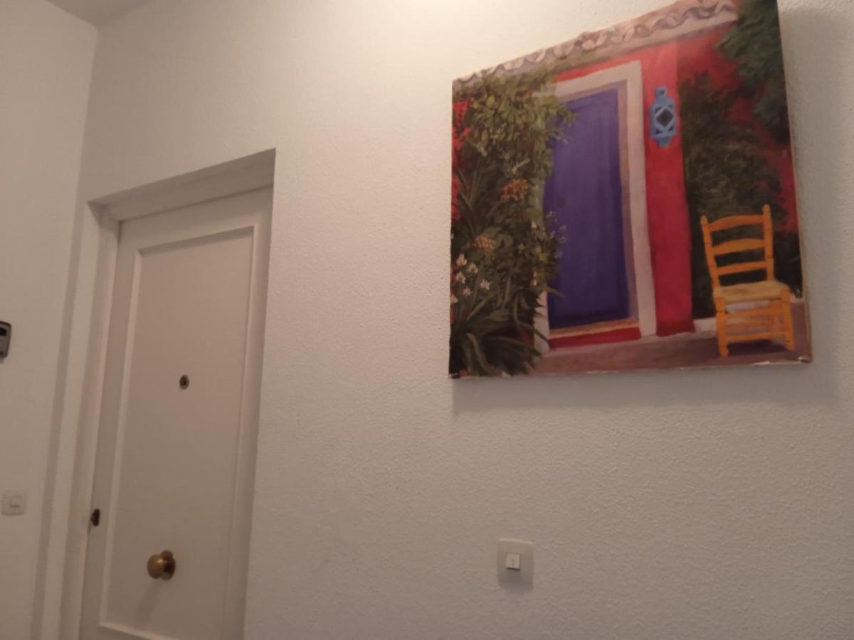 Apartamento Casco Antiguo Exterior Unico En Segunda Planta En Un Edificio De De Dos Plantas เซบีญา ภายนอก รูปภาพ